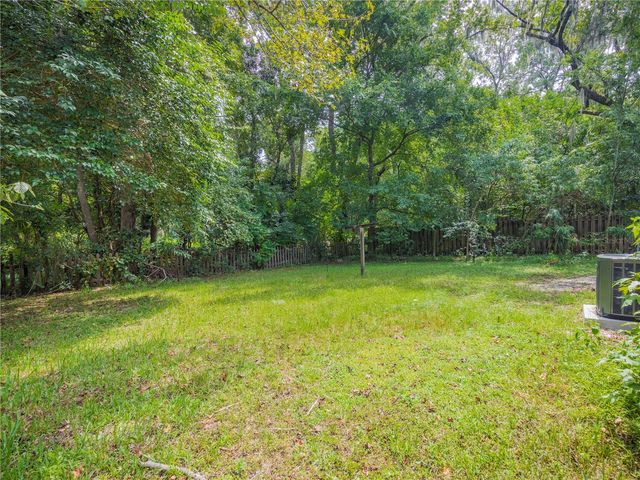 223 SE 9TH STREET, Gainesville, FL 32601