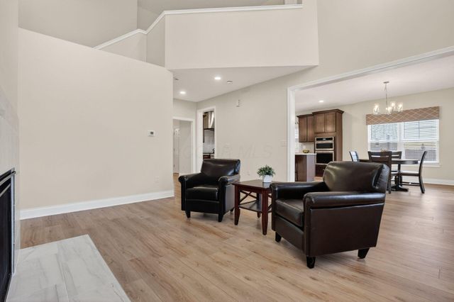 3832 Emmons Avenue, Columbus, OH 43219