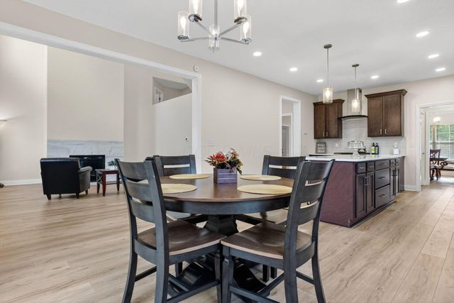 3832 Emmons Avenue, Columbus, OH 43219