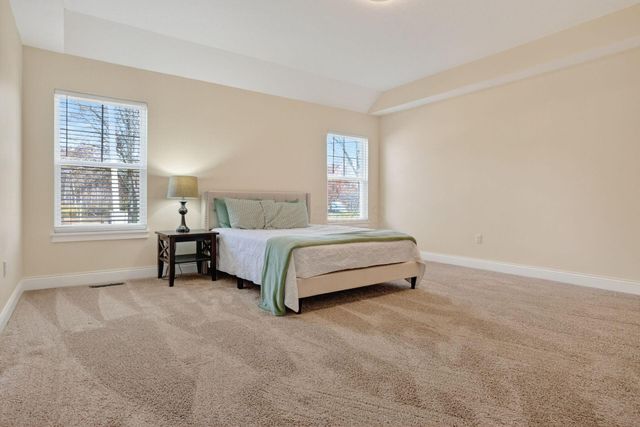 3832 Emmons Avenue, Columbus, OH 43219