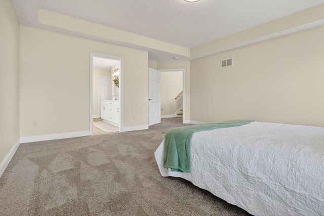 3832 Emmons Avenue, Columbus, OH 43219