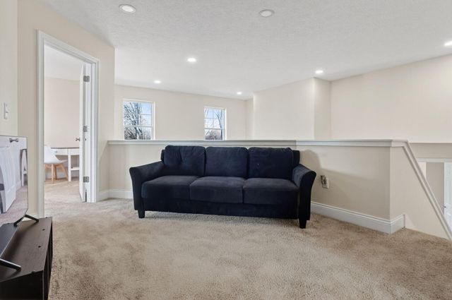 3832 Emmons Avenue, Columbus, OH 43219