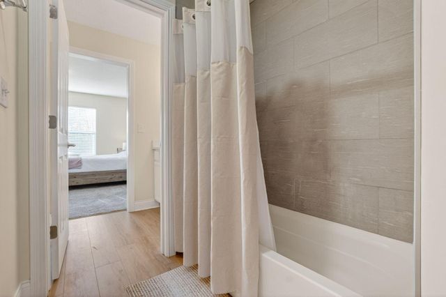 3832 Emmons Avenue, Columbus, OH 43219