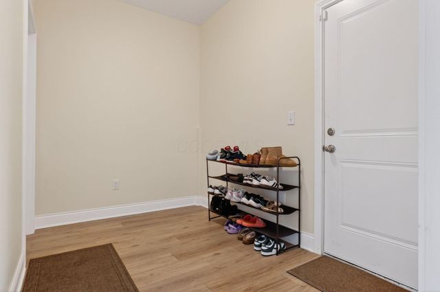 3832 Emmons Avenue, Columbus, OH 43219