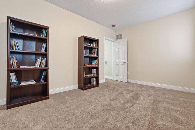 3832 Emmons Avenue, Columbus, OH 43219