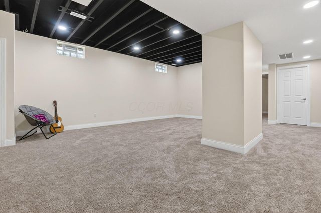 3832 Emmons Avenue, Columbus, OH 43219