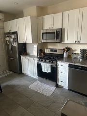 143 L St 1, Boston, MA 02127