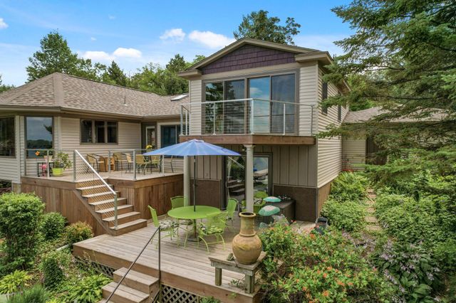 14144 Old Holt Court, Lindstrom, MN 55045