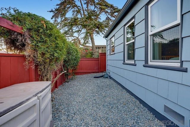 3381 N Mountain View, San Diego, CA 92116