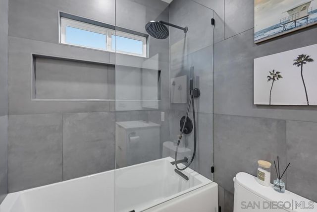 3381 N Mountain View, San Diego, CA 92116