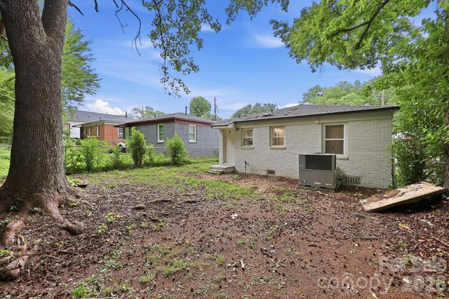 1829 Taylor Avenue, Charlotte, NC 28216