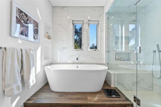 801 N Kilkea Drive, Los Angeles, CA 90046