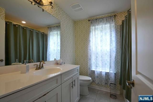 1802 Devon Lane, Rockaway Township, NJ 07866