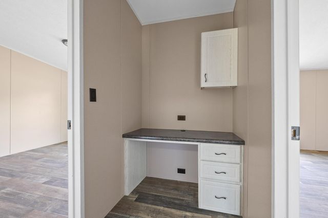 225 Hemby Way, Bonham, TX 75418