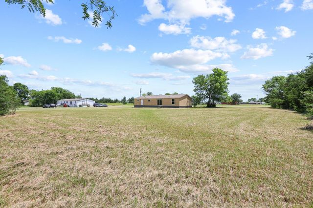 225 Hemby Way, Bonham, TX 75418