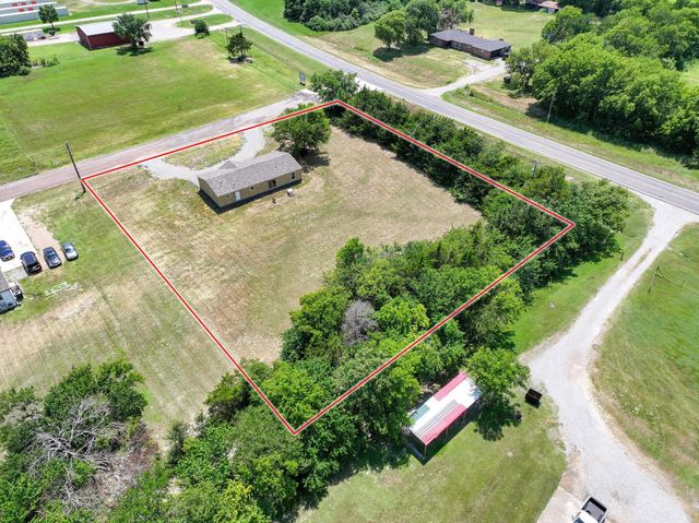 225 Hemby Way, Bonham, TX 75418