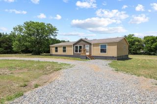 225 Hemby Way, Bonham, TX 75418