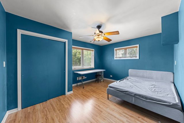 1217 Degener Avenue, Elmhurst, IL 60126