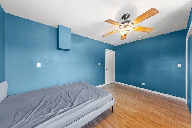 1217 Degener Avenue, Elmhurst, IL 60126