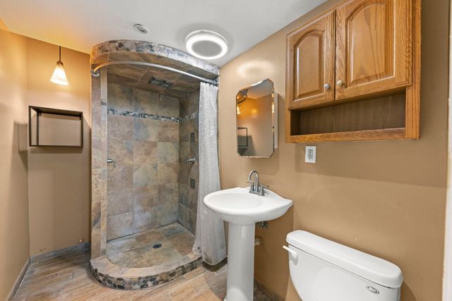 1217 Degener Avenue, Elmhurst, IL 60126