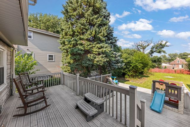 1217 Degener Avenue, Elmhurst, IL 60126