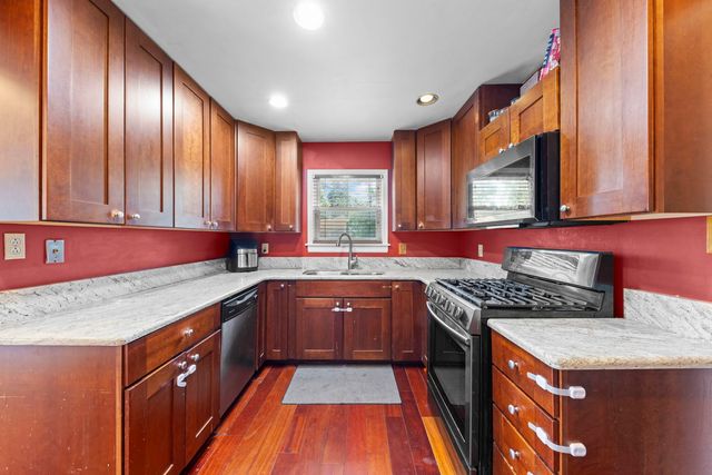 1217 Degener Avenue, Elmhurst, IL 60126