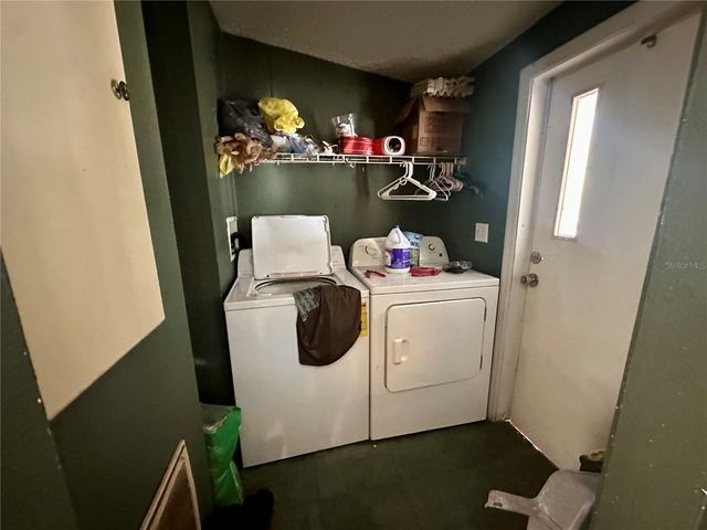 7536 MOFFITT ROAD, Land O Lakes, FL 34638