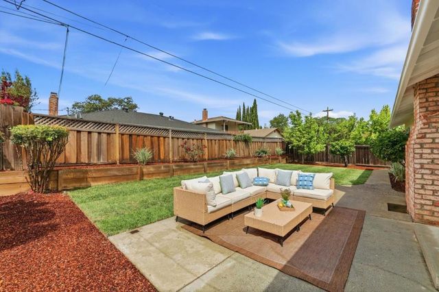 1537 Mallard Way, Sunnyvale, CA 94087