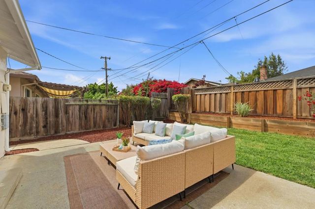 1537 Mallard Way, Sunnyvale, CA 94087