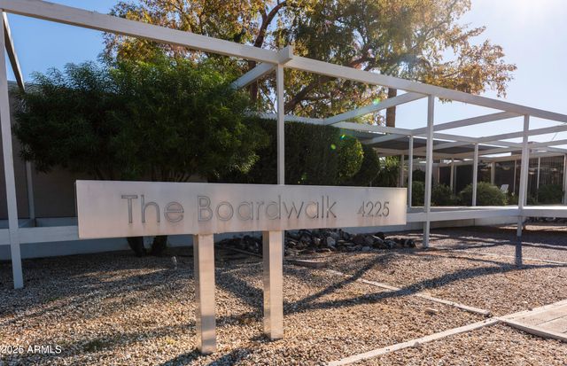 4225 N 36th Street 34, Phoenix, AZ 85018