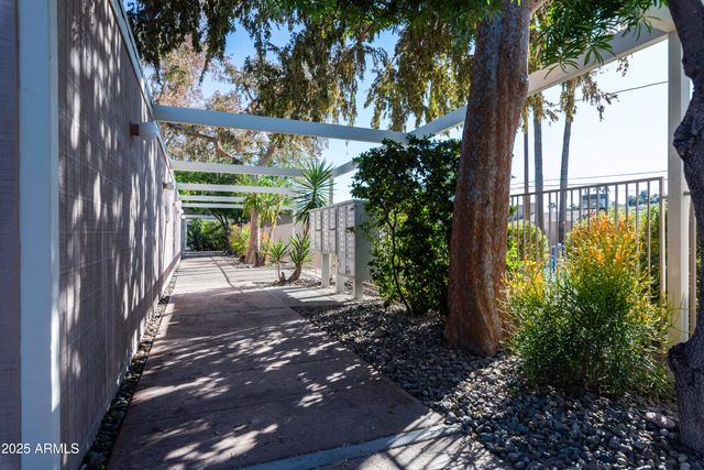 4225 N 36th Street 34, Phoenix, AZ 85018