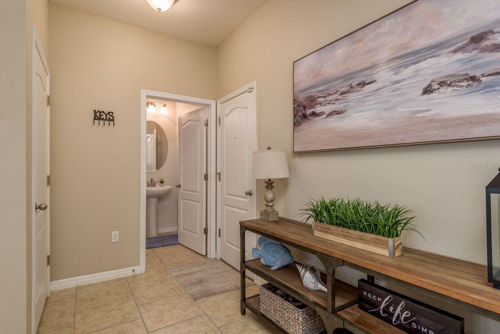 Image 24 of property listing at 10493 WHITTINGTON COURT, Largo, FL 33773