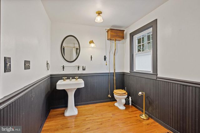 75 N MAIN ST, Cranbury, NJ 08512