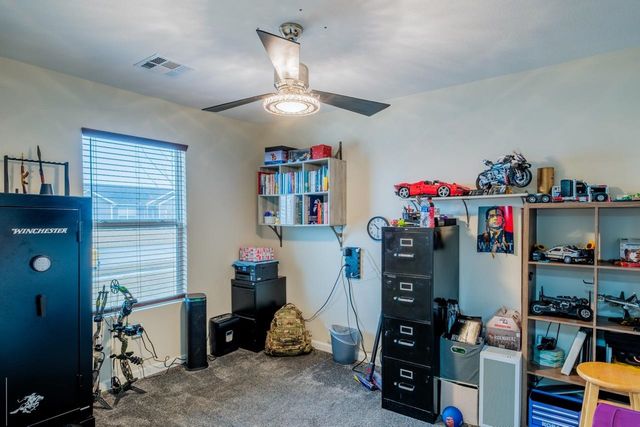 1115 Nautical Dr, Salina, KS 67401