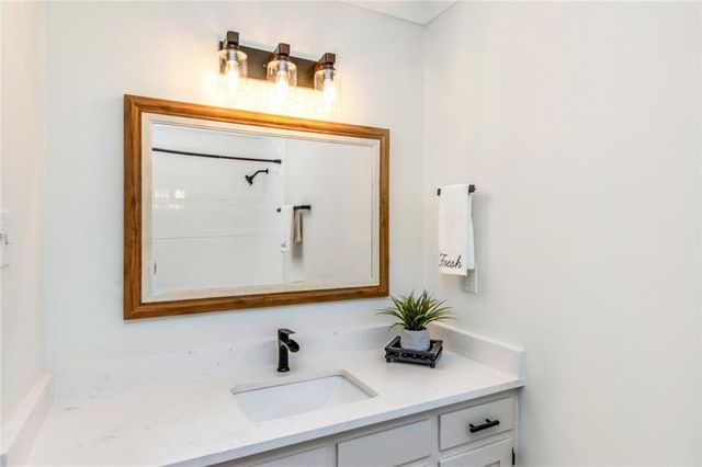 728 Brannan E Drive, Mobile, AL 36693