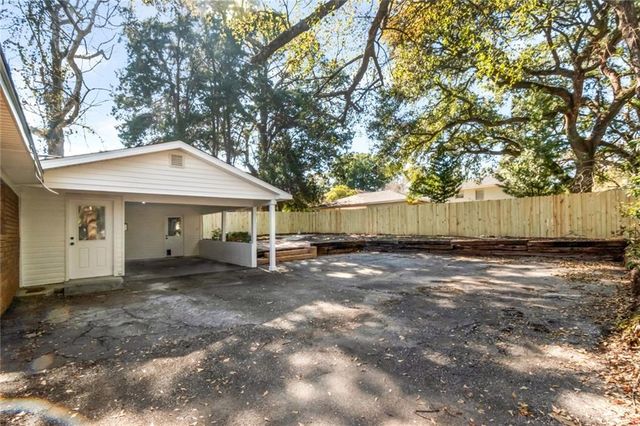 728 Brannan E Drive, Mobile, AL 36693