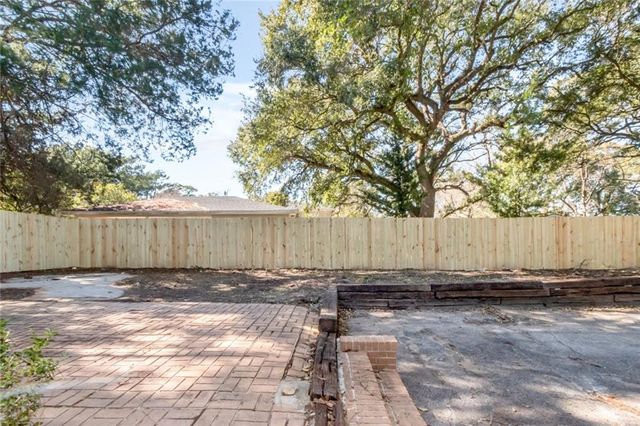 728 Brannan E Drive, Mobile, AL 36693