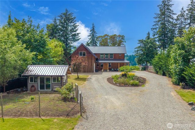 458 E Stretch Island Road S, Grapeview, WA 98546
