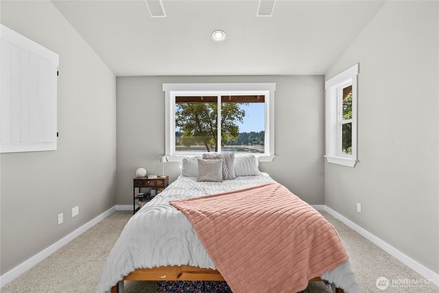 458 E Stretch Island Road S, Grapeview, WA 98546
