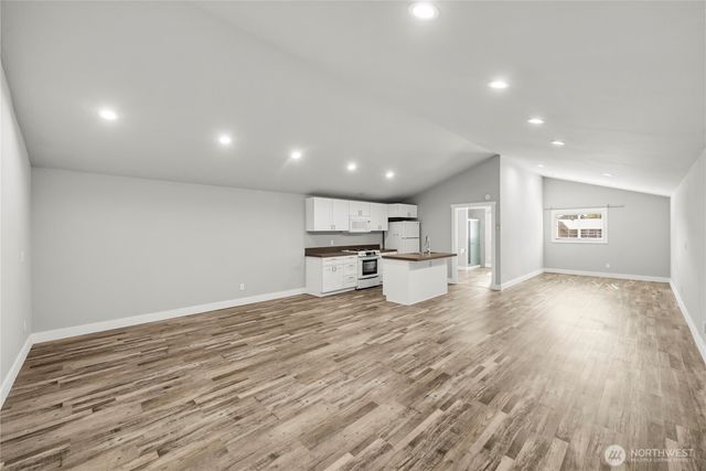 458 E Stretch Island Road S, Grapeview, WA 98546