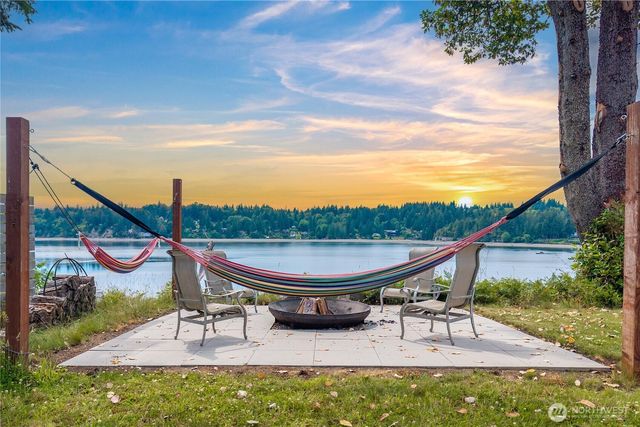 458 E Stretch Island Road S, Grapeview, WA 98546