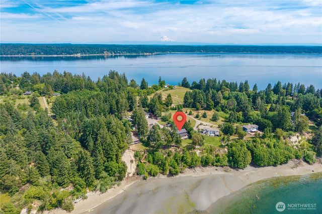 458 E Stretch Island Road S, Grapeview, WA 98546