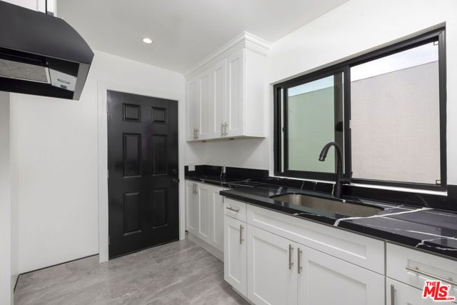 718 Centinela Avenue, Inglewood, CA 90302