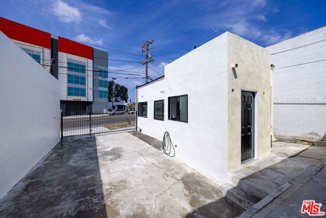 718 Centinela Avenue, Inglewood, CA 90302