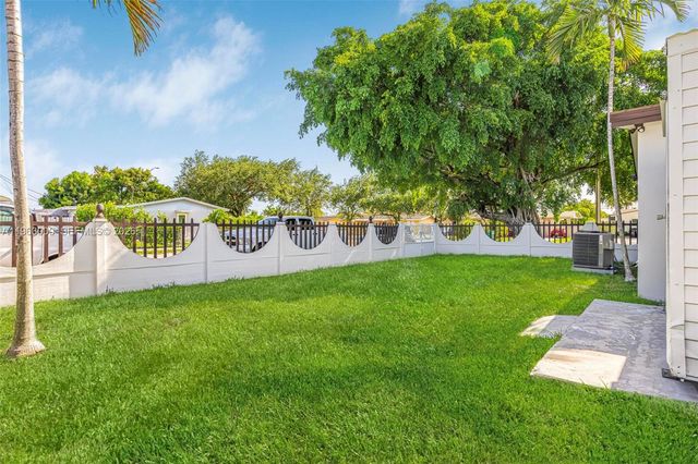 2901 SW 92nd Ave 0, Miami, FL 33165