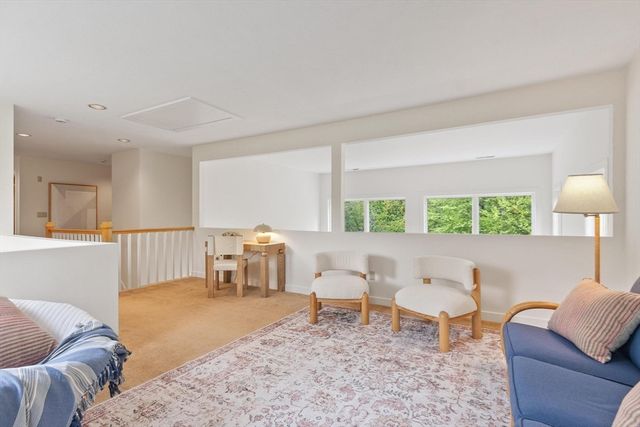 315 Nagog Hill Rd, Acton, MA 01720