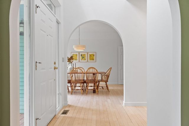 315 Nagog Hill Rd, Acton, MA 01720