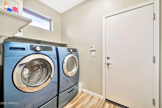 2519 W MYOPIA Drive, Anthem, AZ 85086