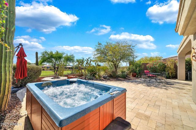 2519 W MYOPIA Drive, Anthem, AZ 85086