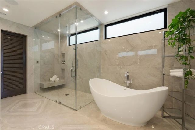 324 18th Street, Manhattan Beach, CA 90266